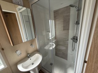 /photos/9340/3a5fd231-e8ac-30a6-7bc1-8ad038e0fca6_i320x240.jpg