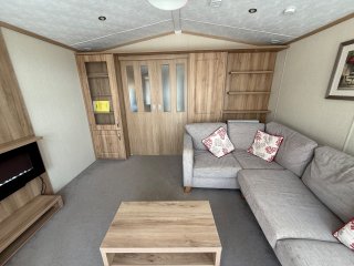 /photos/9340/494efdaa-0b33-5aba-eb80-89fea84b131a_i320x240.jpg