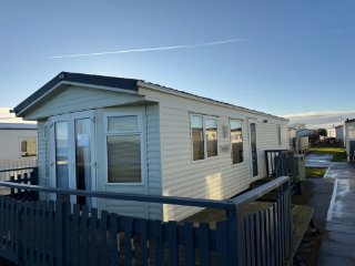 /photos/9340/61dce296-d477-3e47-090d-7c0ee3256e5c_i320x240.jpg