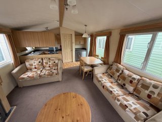 /photos/9340/c28e1d43-ec70-41a2-4918-a1b4891cf0a8_i320x240.jpg